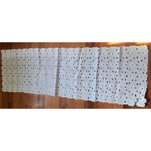 Vintage Embroidered Cutwork Table Runner 13"x40" Floral White Rectangular Design